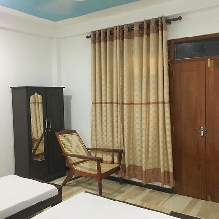 Anthony Guesthouse Hikkaduwa Dış mekan fotoğraf