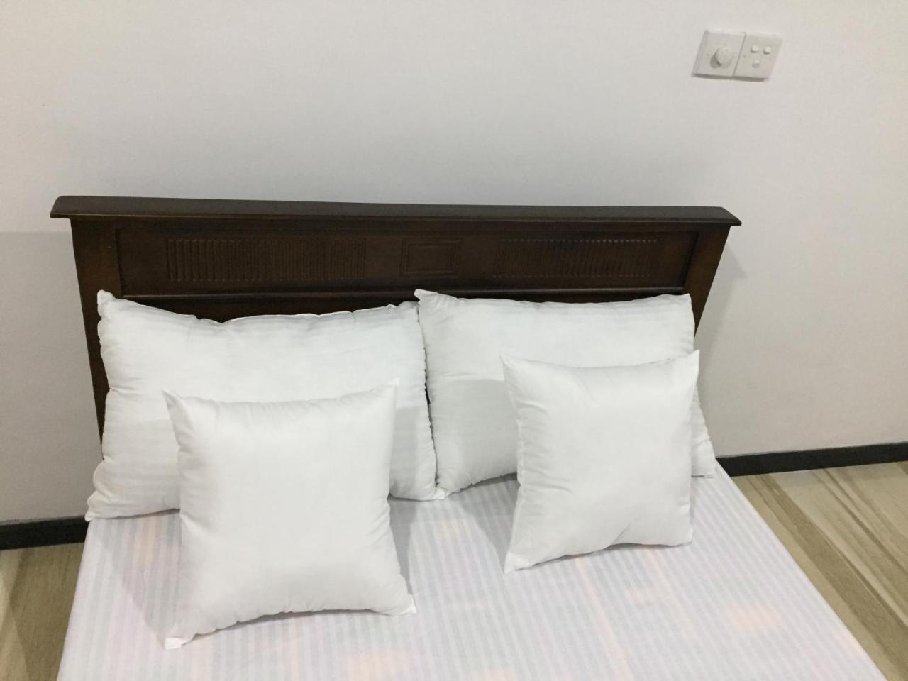 Anthony Guesthouse Hikkaduwa Dış mekan fotoğraf