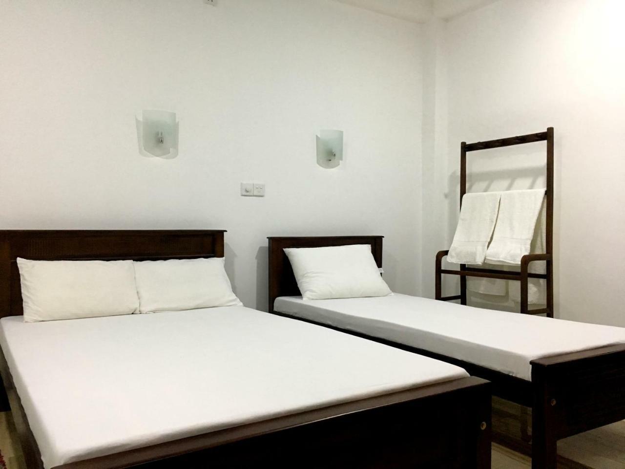 Anthony Guesthouse Hikkaduwa Dış mekan fotoğraf